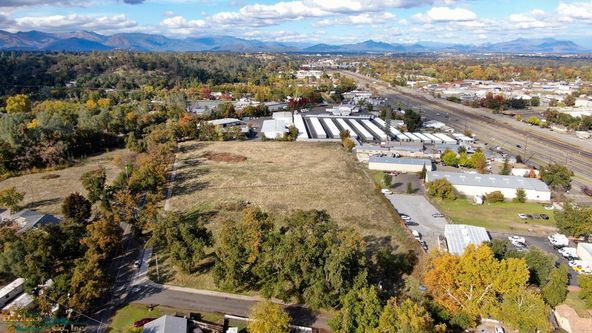 Cedars Road Industrial Parcels: 5625-5751 Cedars Road, Redding, CA 96001